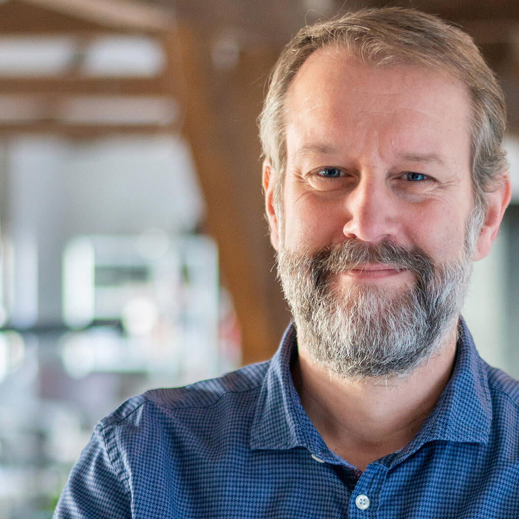 Erkak robot bilan jinsiy aloqa video